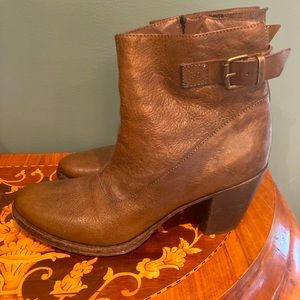 Moma Above the Ankle Brown Leather Boots 3” Heel Size 38/7.5